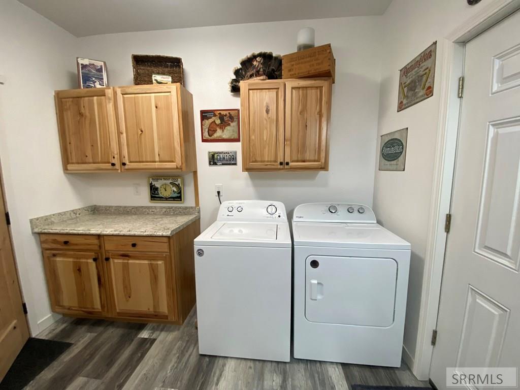 1110 Apex Lane Property Photo 35