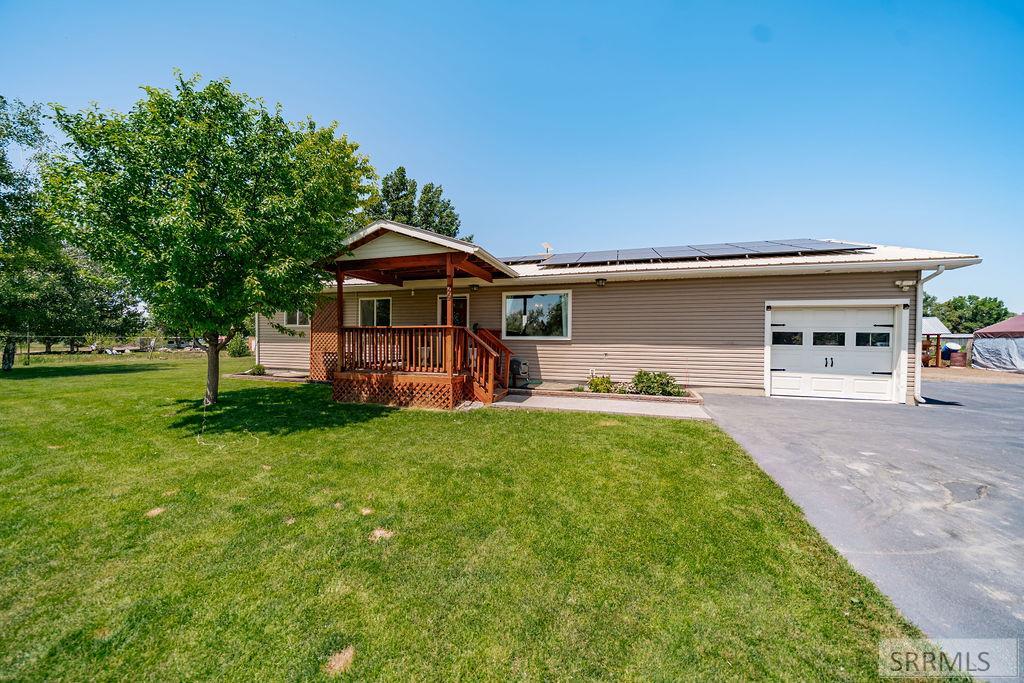 779 N 600 E Property Photo 1