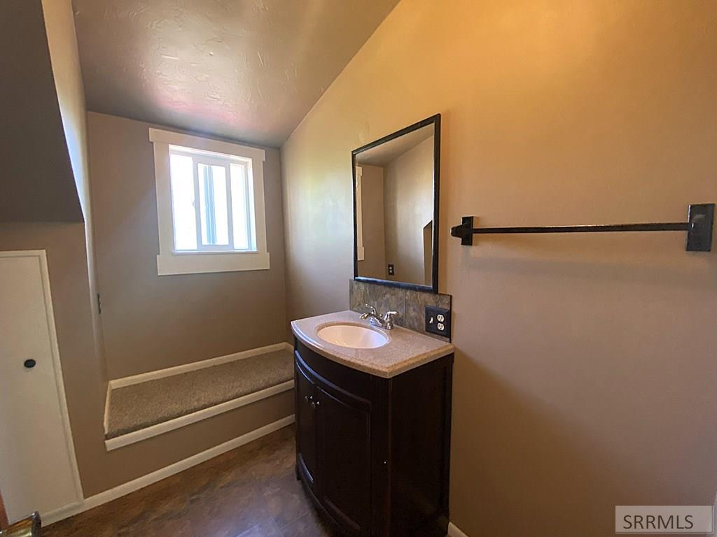 3100 Challis Creek Road Property Photo 35