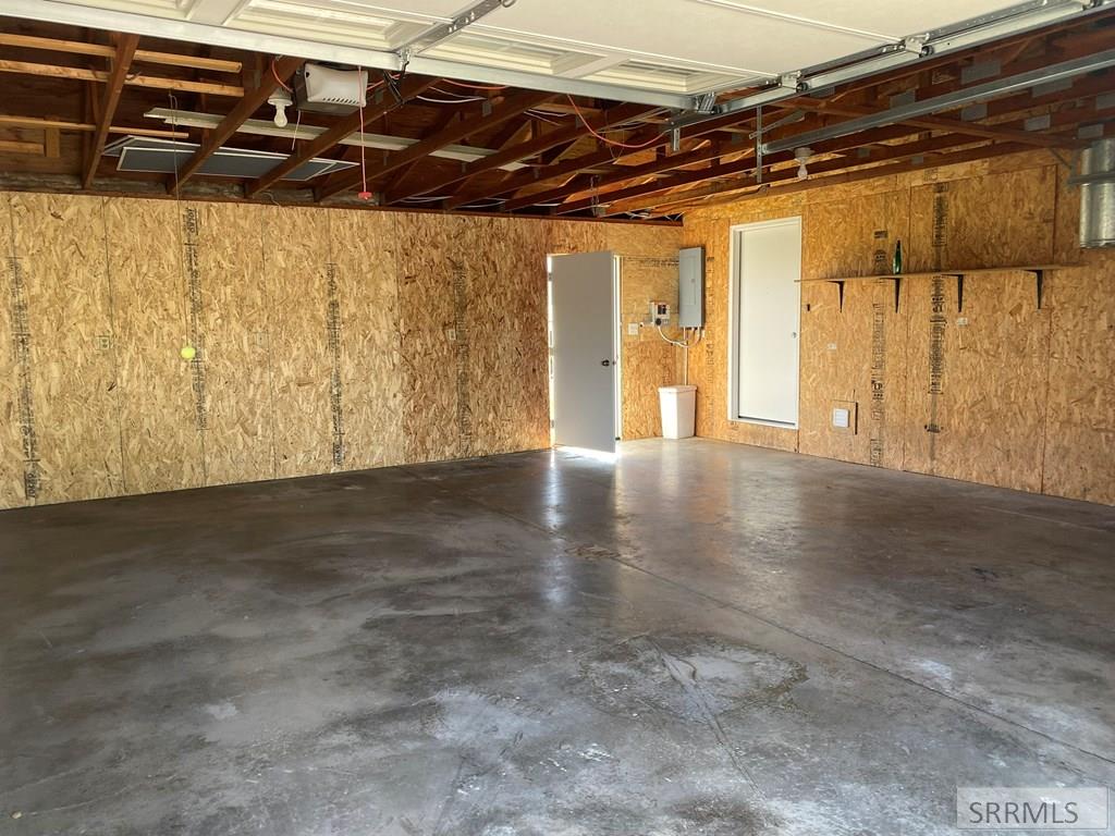 3100 Challis Creek Road Property Photo 40