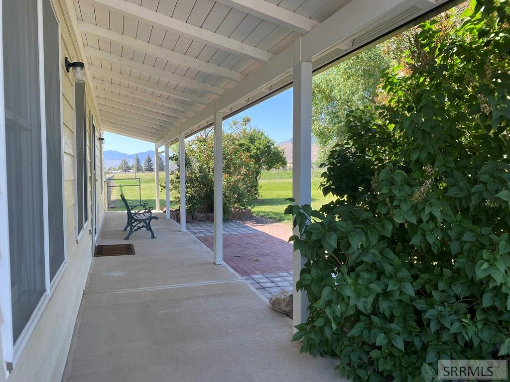 3100 Challis Creek Road Property Photo 45
