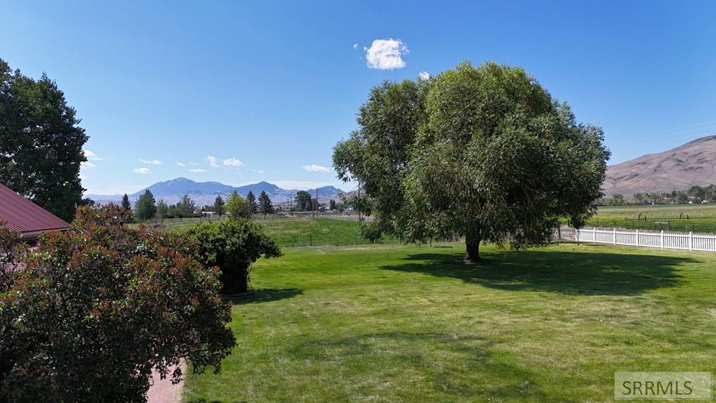 3100 Challis Creek Road Property Photo 47