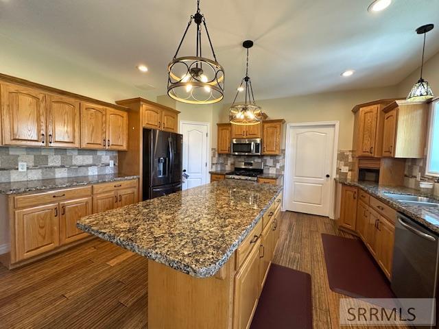 3712 E 10 N Property Photo 9