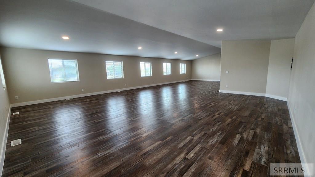 4016 Professional Way Property Photo 10