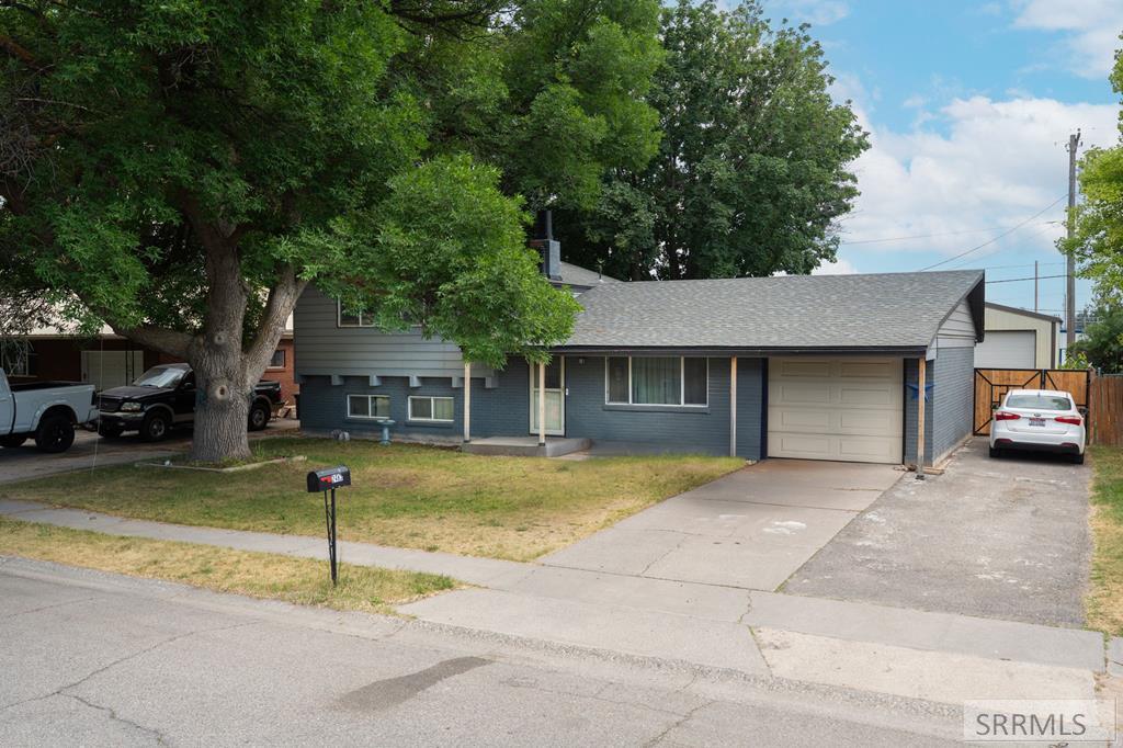 2483 Mars Street Property Photo 1
