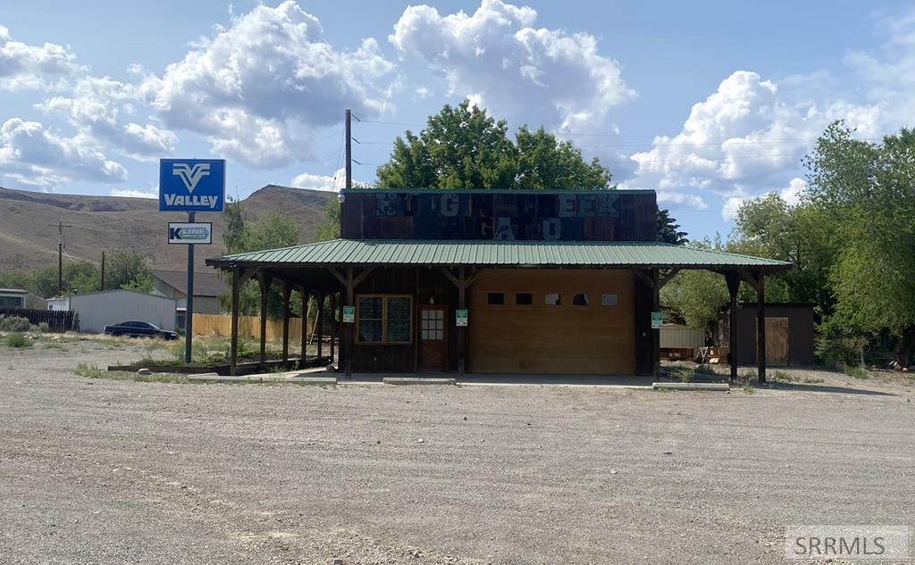 200 N Hwy 93 Property Photo