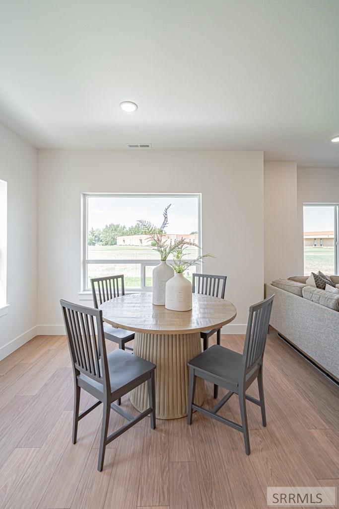 1234 Meadow Edge Ct Property Photo 6