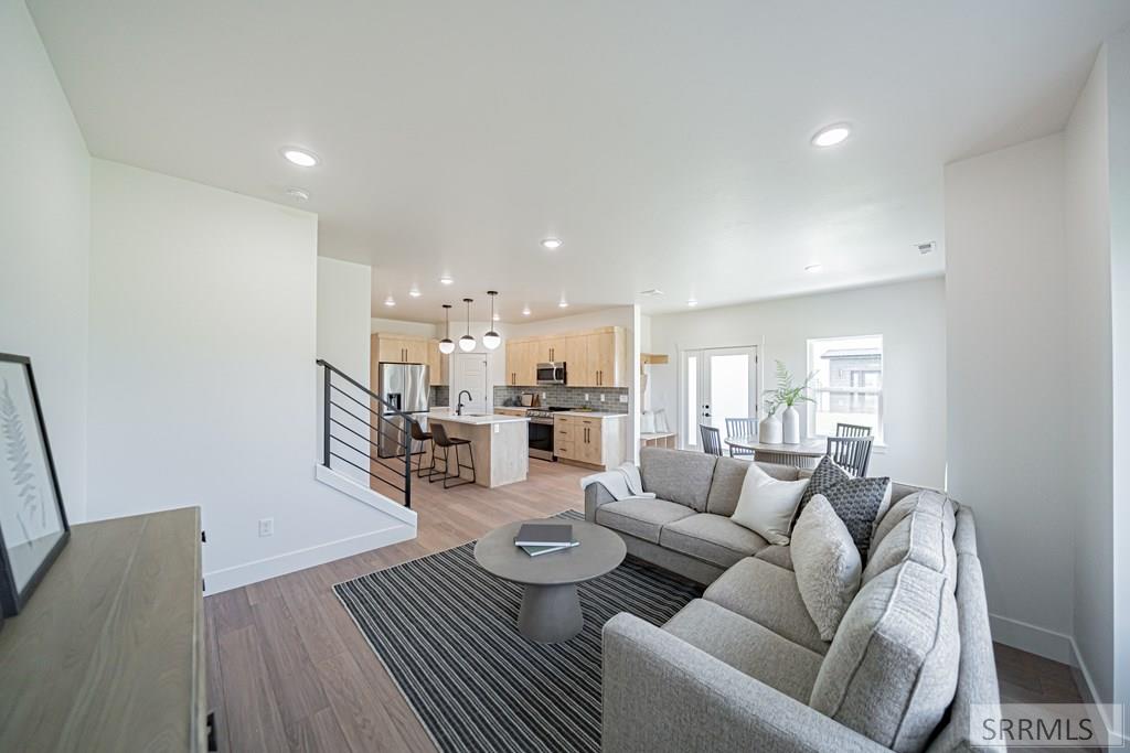 1234 Meadow Edge Ct Property Photo 12