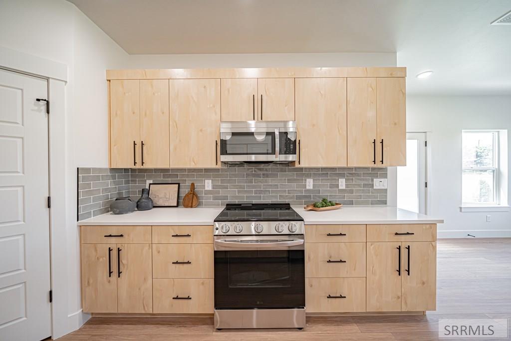 1234 Meadow Edge Ct Property Photo 17