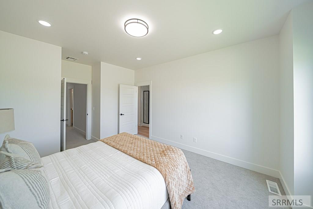 1234 Meadow Edge Ct Property Photo 29