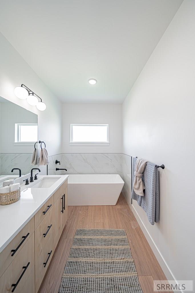 1234 Meadow Edge Ct Property Photo 31