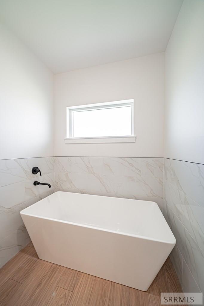 1234 Meadow Edge Ct Property Photo 32