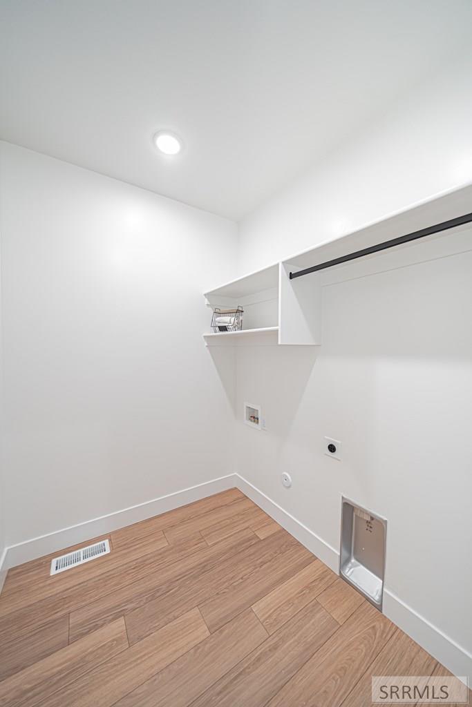 1234 Meadow Edge Ct Property Photo 40