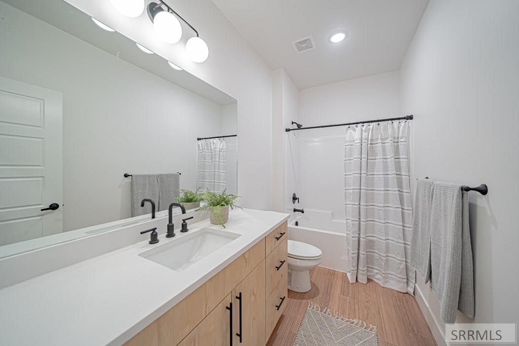 1234 Meadow Edge Ct Property Photo 46