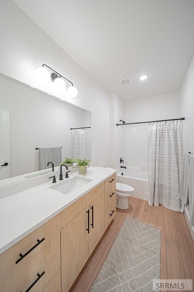 1234 Meadow Edge Ct Property Photo 47