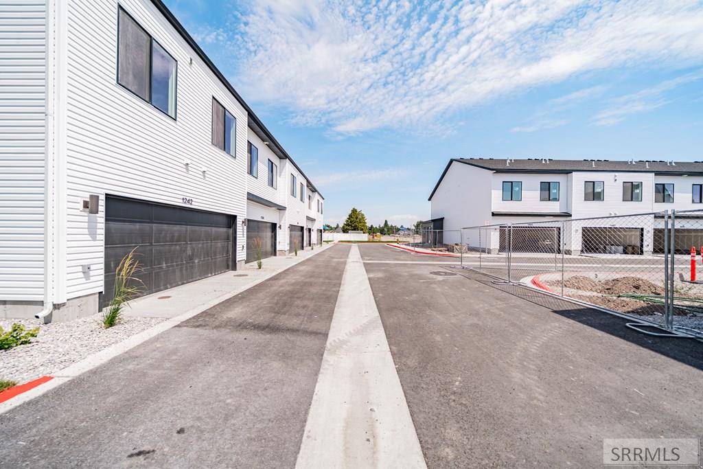 1234 Meadow Edge Ct Property Photo 56