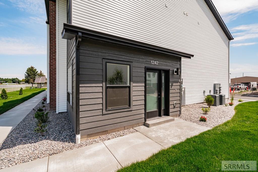 1234 Meadow Edge Ct Property Photo 60