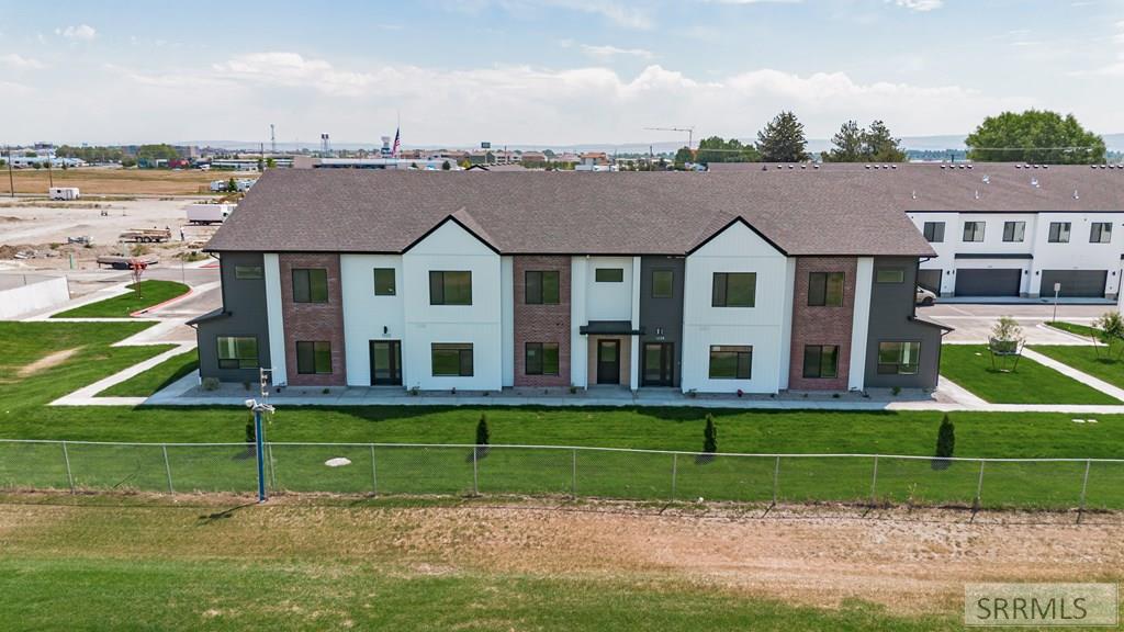 1234 Meadow Edge Ct Property Photo 68