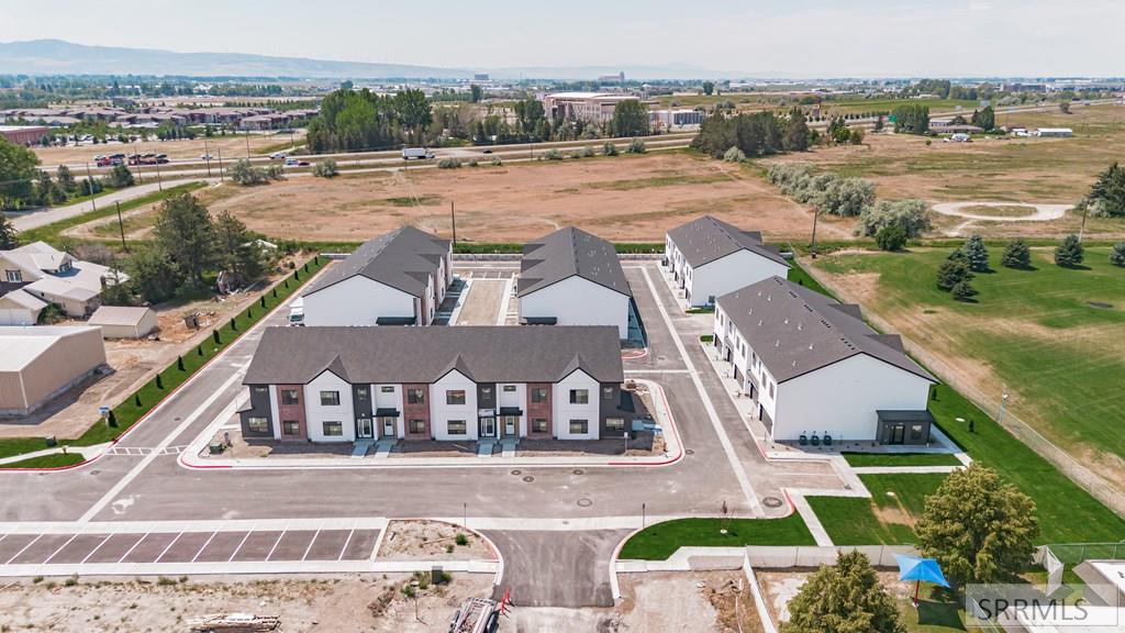 1234 Meadow Edge Ct Property Photo 72