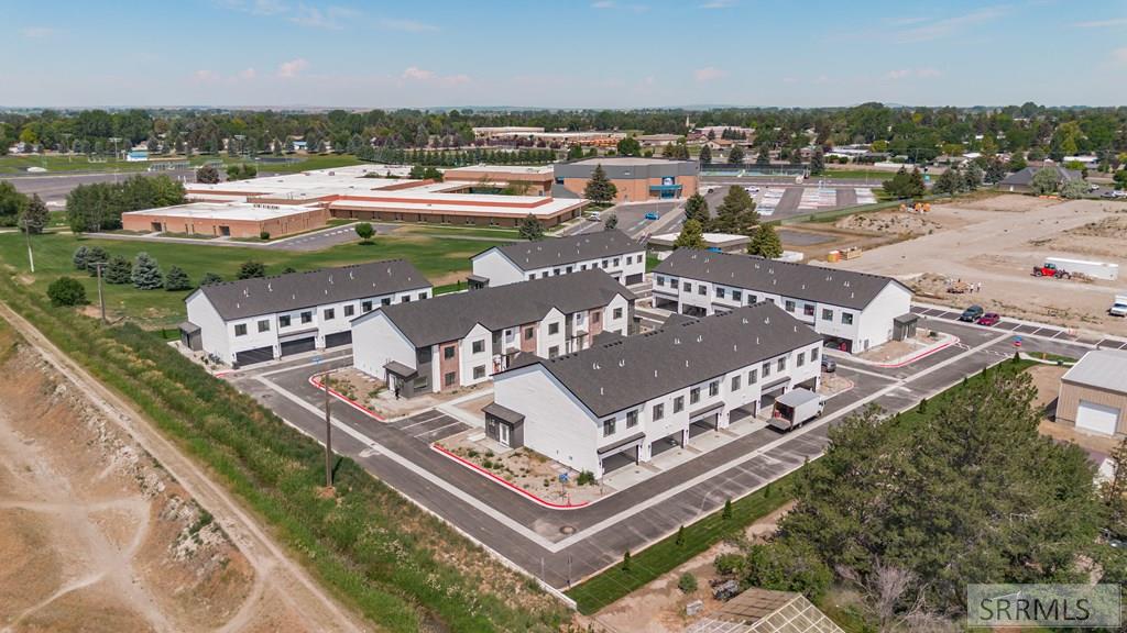 1234 Meadow Edge Ct Property Photo 77