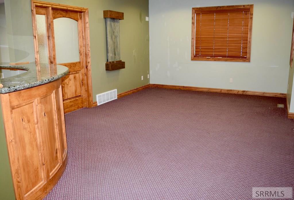 1540 Elk Creek Drive Property Photo 2