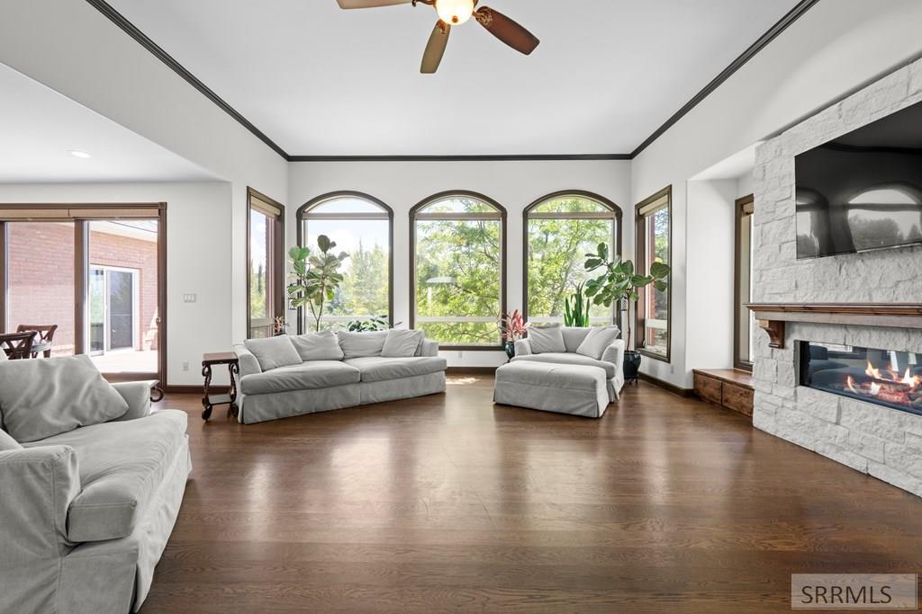 5700 S Solitude Lane Property Photo 8