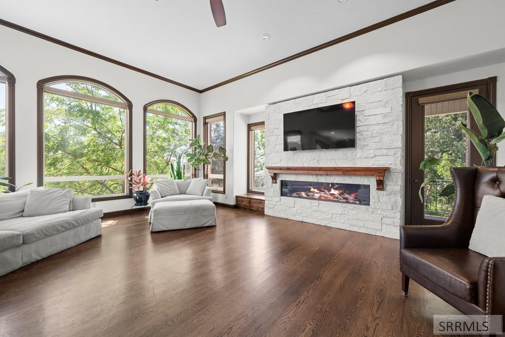 5700 S Solitude Lane Property Photo 9