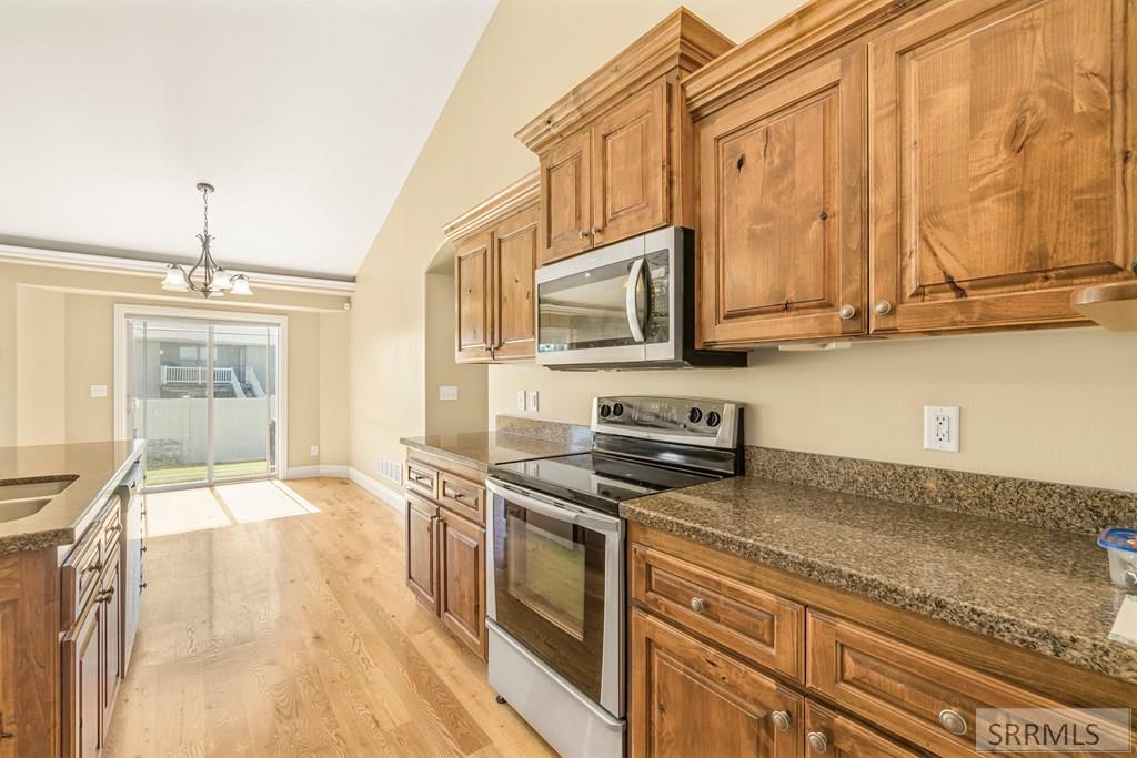 1700 Shady Pine Drive Property Photo 19