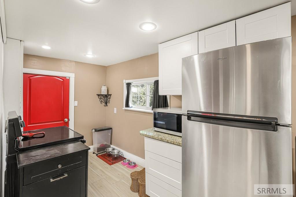 904 W Custer Street Property Photo 12