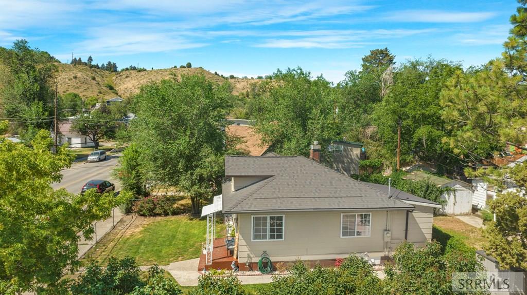 904 W Custer Street Property Photo 32