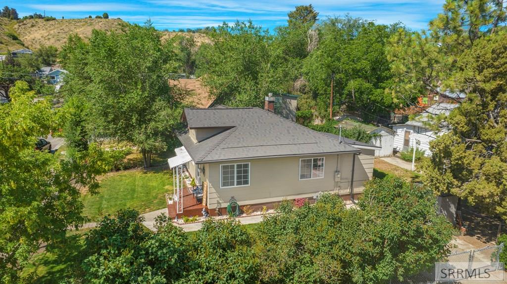 904 W Custer Street Property Photo 33