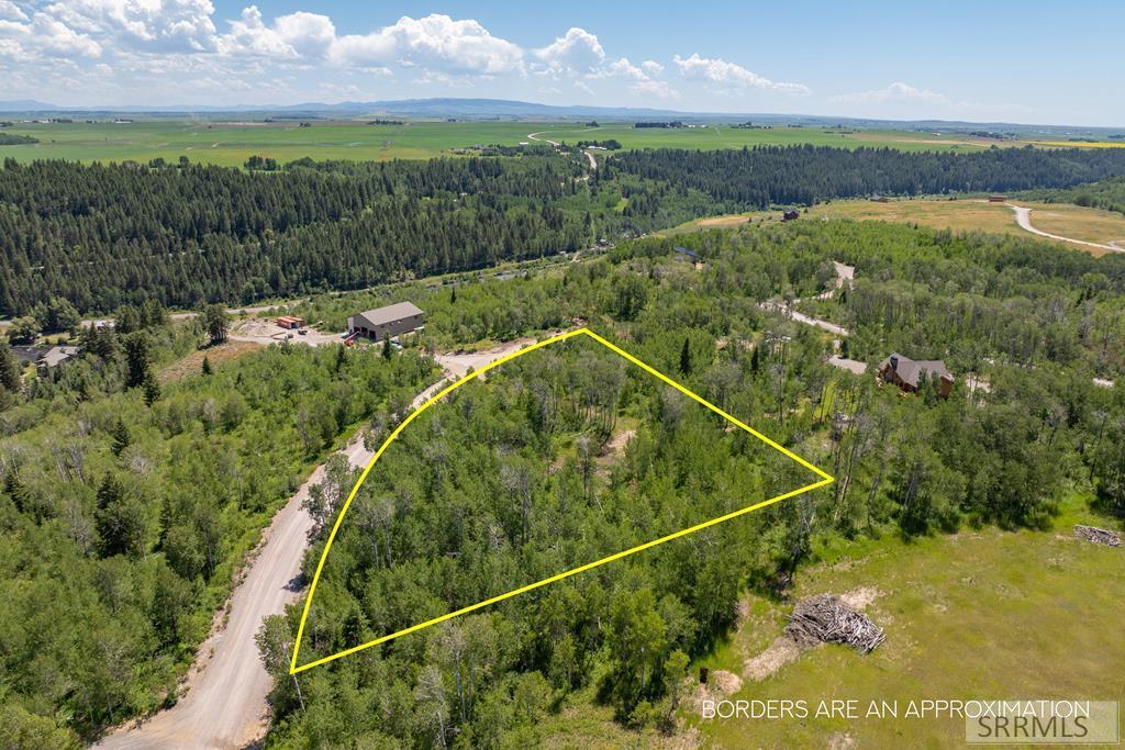 1603 Royal Coachman Drive Property Photo 2