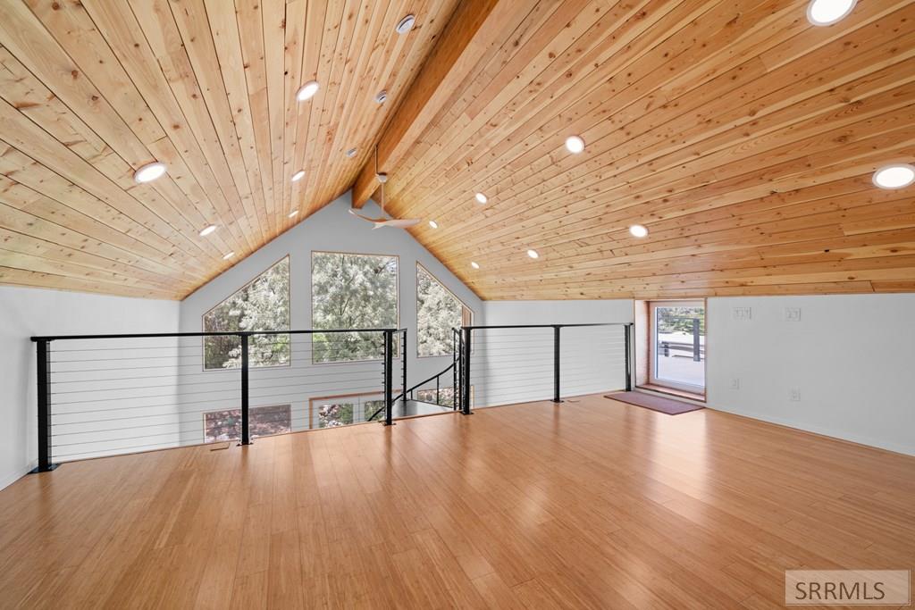 7885 Cottage Court Property Photo 23
