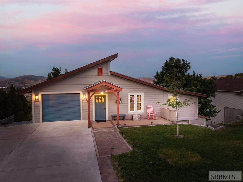 680 Rocky Point Road Property Photo 1