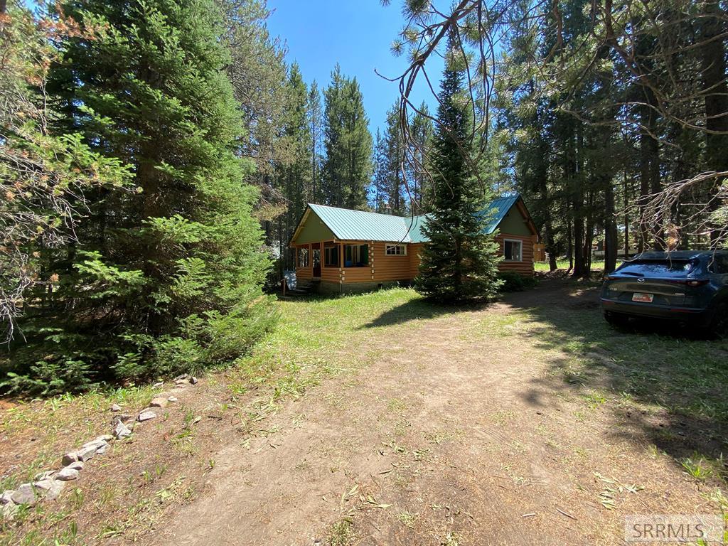 4198 N Big Springs Loop Road