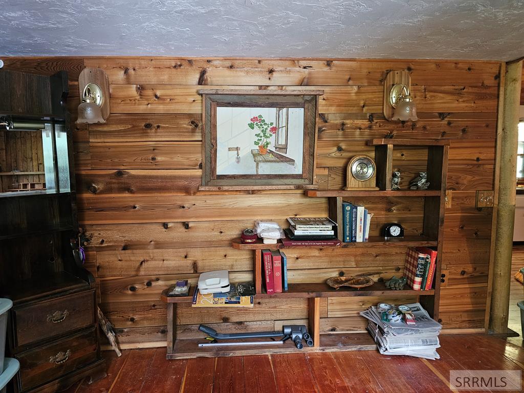 13 Hart Lane Property Photo 16