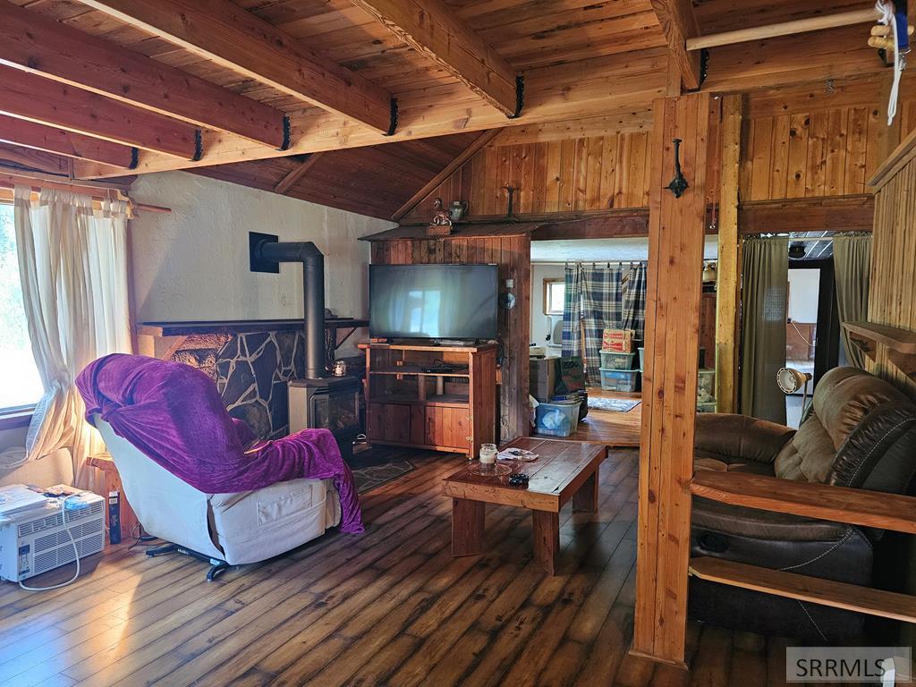 13 Hart Lane Property Photo 17