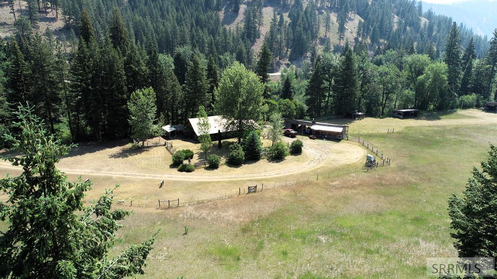 13 Hart Lane Property Photo 27