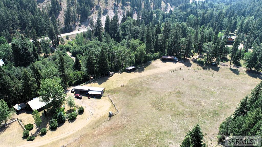 13 Hart Lane Property Photo 28