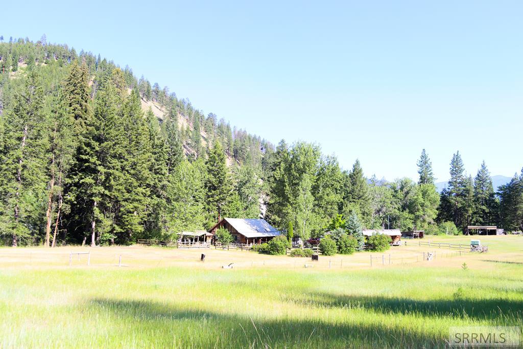 13 Hart Lane Property Photo 32