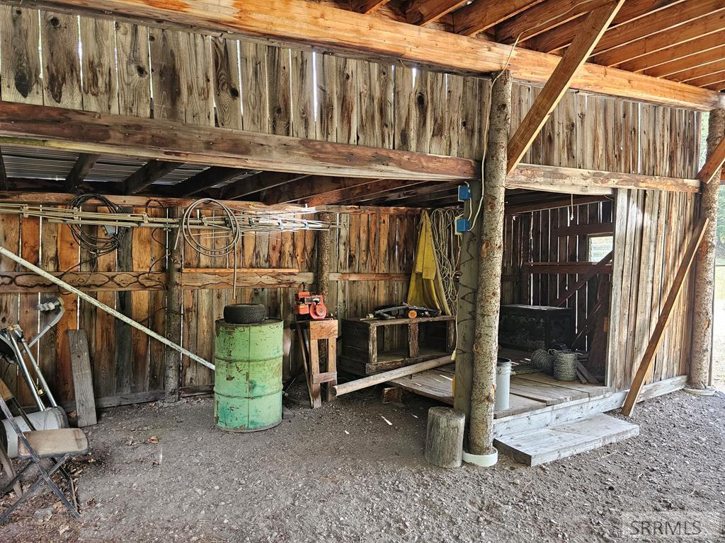 13 Hart Lane Property Photo 53