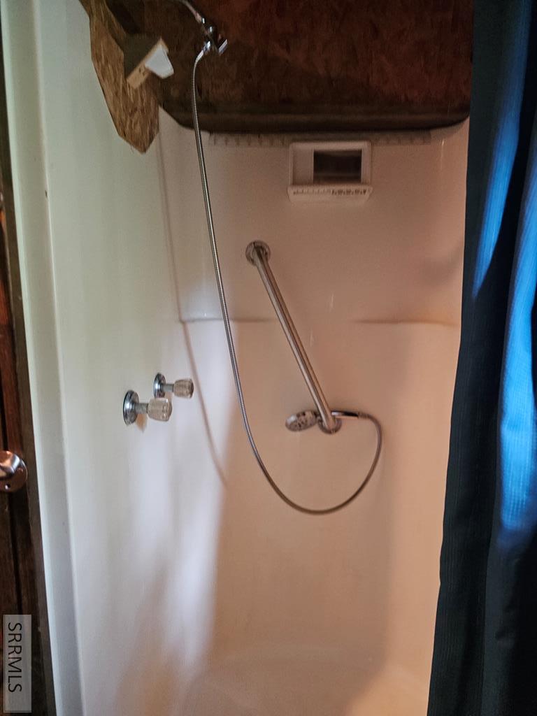 13 Hart Lane Property Photo 93