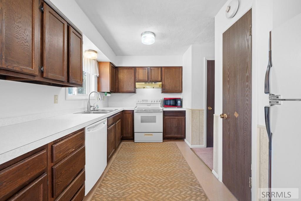226 W Center Street Property Photo 11