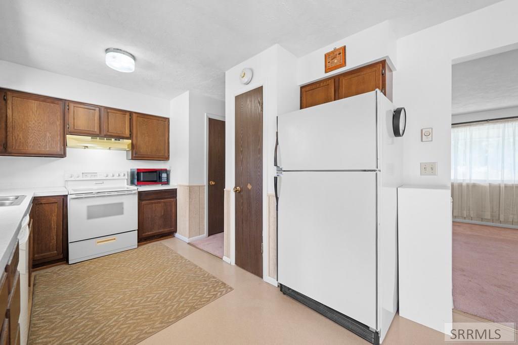 226 W Center Street Property Photo 13