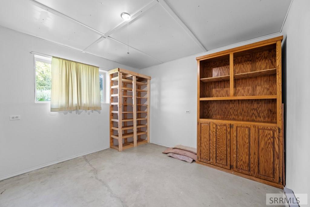 226 W Center Street Property Photo 32