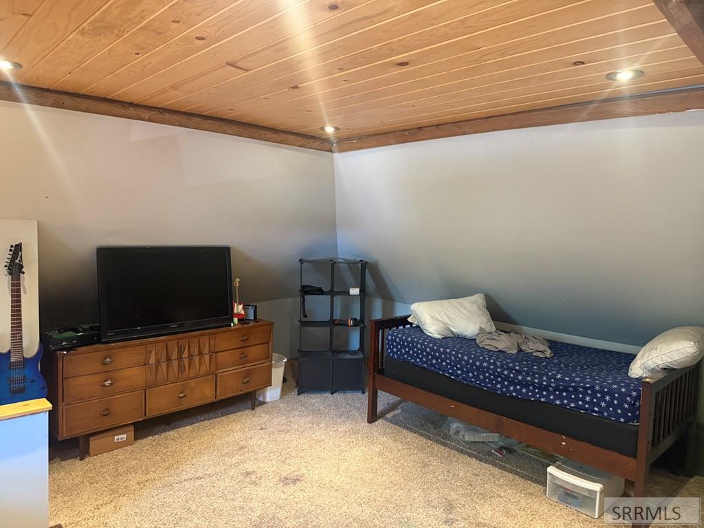 305 Bannock Avenue Property Photo 12