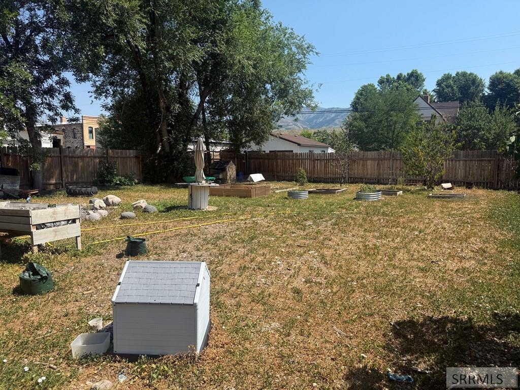 305 Bannock Avenue Property Photo 15