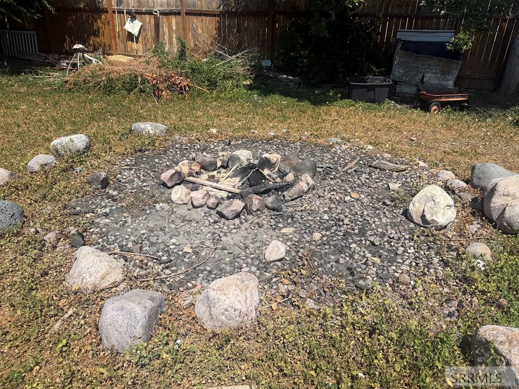 305 Bannock Avenue Property Photo 16