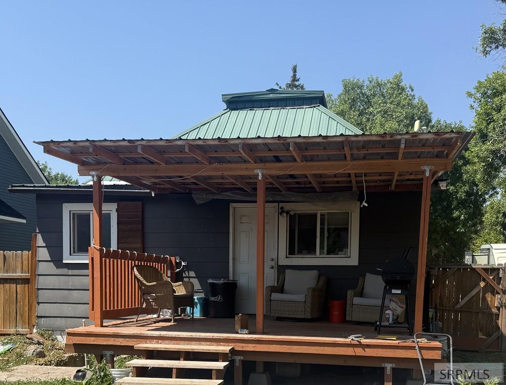 305 Bannock Avenue Property Photo 17