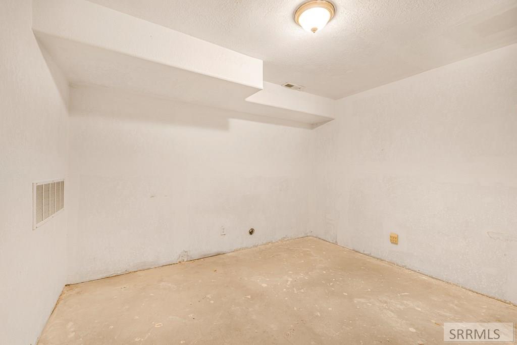 4714 Declaration Drive Property Photo 43